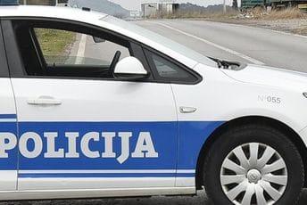 Policija vrši pretrese u nekoliko crnogorskih gradova: Oduzeta veća količina oružja