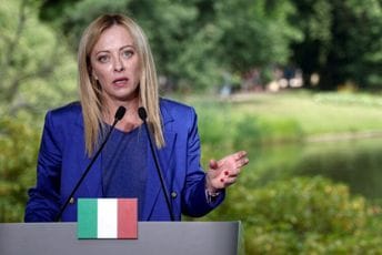 Fejsbuk stranica u Italiji nezakonito prikupljala slike žena: Među njima i Meloni