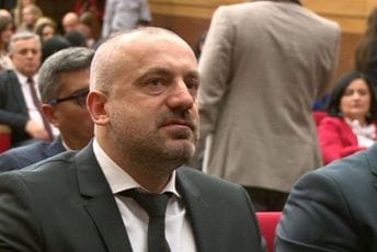 Milan Radoičić u MUP Srbije dao izjavu u svojstvu građanina