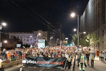 Završen protest u Beogradu: "Srbiji prijete sankcije zbog krvoprolića u Banjskoj, Vučiću, odlazi"