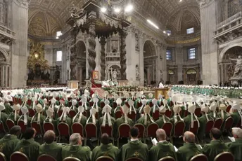 Vatikan: Žene će prvi put glasati na zasijedanju Biskupskog sinoda