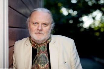 "Za prozu i inovativne drame koje daju glas neizrecivom": Norveški pisac Jun Fose dobitnik Nobela za književnost "Za prozu i inovativne drame koje daju glas neizrecivom": Norveški pisac Jun Fose dobitnik Nobela za književnost