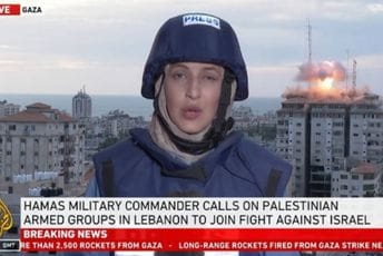 Novinarka se javljala uživo iz Gaze, kad je soliter iza nje pogođen projektilom Novinarka se javljala uživo iz Gaze, kad je soliter iza nje pogođen projektilom