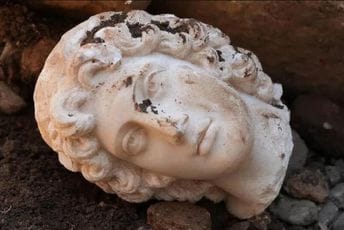 Arheolozi u Turskoj pronašli glavu statue Aleksandra Velikog
