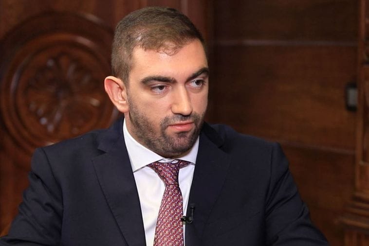 Klikovac: Građanima sad mirišu deponije, a zamirisaće i jače cijene vode, usluga Čistoće, pijaca... Klikovac: Građanima sad mirišu deponije, a zamirisaće i jače cijene vode, usluga Čistoće, pijaca...