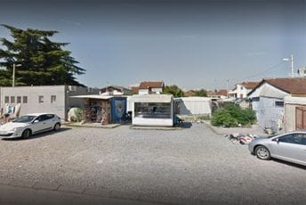 Priprema terena za gradnju hrama SPC: "Tržnicama" oduzimaju pravo korišćenja pijace na Koniku Priprema terena za gradnju hrama SPC: "Tržnicama" oduzimaju pravo korišćenja pijace na Koniku