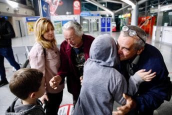 Putnici iz Tel Aviva: Bili smo spremni na sve, sada smo zahvalni Putnici iz Tel Aviva: Bili smo spremni na sve, sada smo zahvalni