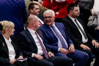 Po ugledu na Rusiju: ZBCG traži zakon o agentima stranog uticaja, na udaru bi bile NVO Po ugledu na Rusiju: ZBCG traži zakon o agentima stranog uticaja, na udaru bi bile NVO