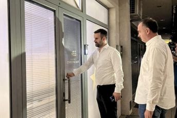 Završen sastanak potencijalnih konstituenata nove vlade Završen sastanak potencijalnih konstituenata nove vlade