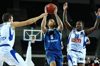 Kakva šteta: 'Plavi' bili maestralni u finišu, ali je Turk telekom nakon drame stigao do pobjede Kakva šteta: 'Plavi' bili maestralni u finišu, ali je Turk telekom nakon drame stigao do pobjede