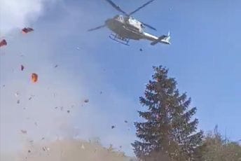 Helikopterom oštetili privatno vozilo i ugrozili radnike na gradilištu (VIDEO) Helikopterom oštetili privatno vozilo i ugrozili radnike na gradilištu (VIDEO)