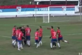 Novi šovinistički ispad na našim stadionima: Navijači Grblja pjevali "ubij, zakolji" na utakmici protiv Otranta Novi šovinistički ispad na našim stadionima: Navijači Grblja pjevali "ubij, zakolji" na utakmici protiv Otranta