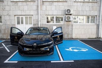 Skupština Crne Gore nabavila prvo električno vozilo za potrebe Službe Skupština Crne Gore nabavila prvo električno vozilo za potrebe Službe