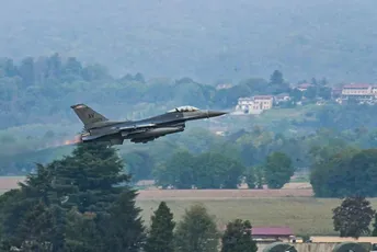 NATO započeo redovnu nuklearnu vježbu, borbeni avioni letjeće i iznad Hrvatske NATO započeo redovnu nuklearnu vježbu, borbeni avioni letjeće i iznad Hrvatske