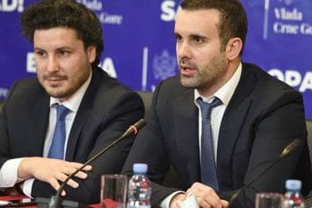 Abazović: Spajića je DPS ponizio, on radi što mu sponzori kažu, ujak mu je vodio pregovore o Vladi