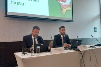 Svjetska banka za Crnu Goru: Prognoziraju snažan rast uz rizik političke neizvjesnosti Svjetska banka za Crnu Goru: Prognoziraju snažan rast uz rizik političke neizvjesnosti