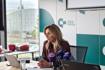 Uljarević: Nezavisnost neupitna za 77,3 odsto građana, glasači ZBCG bi ponovili referendum Uljarević: Nezavisnost neupitna za 77,3 odsto građana, glasači ZBCG bi ponovili referendum