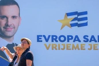 Da li će nova vladajuća koalicija udaljiti Crnu Goru od Zapada? Da li će nova vladajuća koalicija udaljiti Crnu Goru od Zapada?