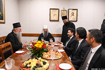 Porfirije i trabunjanja "o jeziku i poreklu" Porfirije i trabunjanja "o jeziku i poreklu"