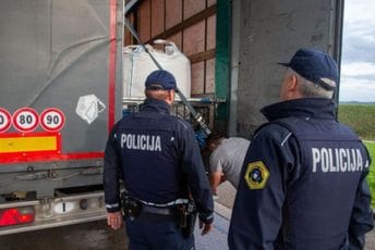 Slovenija vratila kontrolu na graničnim prelazima s Hrvtskom