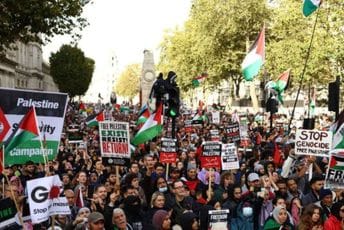 Od Londona do Sidneja demonstranti pozvali na prekid bombardovanja Gaze Od Londona do Sidneja demonstranti pozvali na prekid bombardovanja Gaze