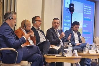 Radovanović: PKCG igra ključnu ulogu u stvaranju okruženja u kojem preduzeća mogu doprinijeti održivom razvoju ekonomije Radovanović: PKCG igra ključnu ulogu u stvaranju okruženja u kojem preduzeća mogu doprinijeti održivom razvoju ekonomije