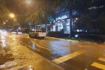 Budva: Tokom noći zbog poplava bilo 30 intervencija Budva: Tokom noći zbog poplava bilo 30 intervencija