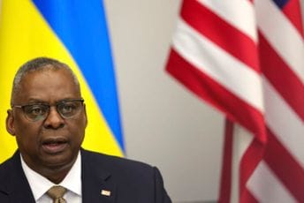 SAD jačaju vojno prisustvo na Bliskom istoku SAD jačaju vojno prisustvo na Bliskom istoku