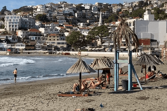 Beranku terete da je podmetnula požar u plažnom baru u Ulcinju