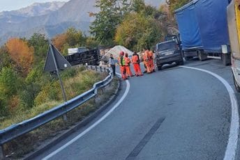 Naša država drži crni evropski rekord: Upozoravajuć podatak vezan za crnogorske puteve Naša država drži crni evropski rekord: Upozoravajuć podatak vezan za crnogorske puteve