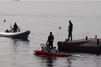 Ove godine utopilo se petoro turista, ne poštuju se upozorenja Ove godine utopilo se petoro turista, ne poštuju se upozorenja