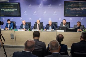 Đeka: Popis treba raditi u mirnom ambijentu a ne ovako, jer ovakav početak bi bio osuđen na propast Đeka: Popis treba raditi u mirnom ambijentu a ne ovako, jer ovakav početak bi bio osuđen na propast