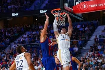 Real slavio u velikom derbiju, Monako i Olimpijakos ubjedljivi, ni Mirotićevih 30 poena nije pomoglo Milanu Real slavio u velikom derbiju, Monako i Olimpijakos ubjedljivi, ni Mirotićevih 30 poena nije pomoglo Milanu