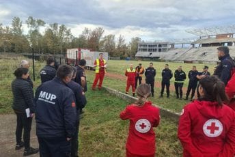 Tim MUP-a, UP i Crvenog krsta na vježbi u Brčkom Tim MUP-a, UP i Crvenog krsta na vježbi u Brčkom