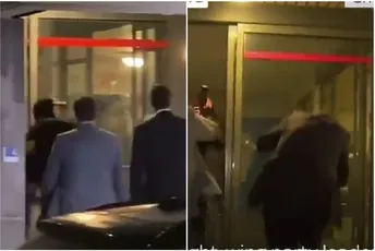 Muškarac udario belgijskog vođu ultradesničara kišobranom, uzvikivao "Ne fašizmu, ne Putinizmu" (VIDEO) Muškarac udario belgijskog vođu ultradesničara kišobranom, uzvikivao "Ne fašizmu, ne Putinizmu" (VIDEO)