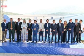 Abazović: Izdata dozvola za izgradnju bulevara Jaz – Tivat Abazović: Izdata dozvola za izgradnju bulevara Jaz – Tivat