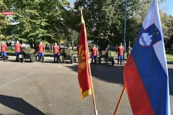 Izvršena primopredaja: Crnogorskoj vojsci od Slovenije sedam brdskih topova Izvršena primopredaja: Crnogorskoj vojsci od Slovenije sedam brdskih topova