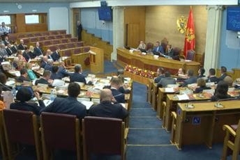 Zasijedala Skupština: Sastav odbora i formalno izabran, druga sjednica u ponedjeljak Zasijedala Skupština: Sastav odbora i formalno izabran, druga sjednica u ponedjeljak