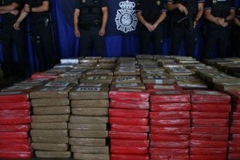 U Španiji zaplijenjeno 720 kilograma kokaina iz Kostarike U Španiji zaplijenjeno 720 kilograma kokaina iz Kostarike