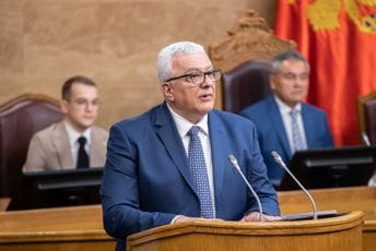 Mandić: Riješena politička kriza, biće izabrani potpredsjednici Opštine Budva