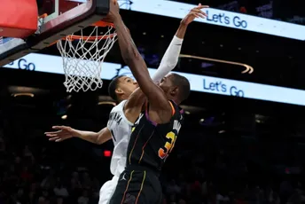 Nakon velikog preokreta: San Antonio bolji od Finiksa Nakon velikog preokreta: San Antonio bolji od Finiksa