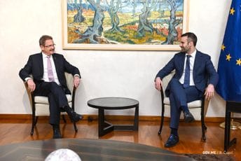 Spajić sa ambasadorima Njemačke, Italije i Francuske: Gradimo mostove saradnje za evropsku budućnost Crne Gore Spajić sa ambasadorima Njemačke, Italije i Francuske: Gradimo mostove saradnje za evropsku budućnost Crne Gore