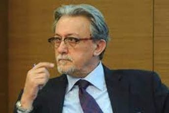 Kaluđerović: U Crnoj Gori na sceni imamo puzajuću podgoričku Skupštinu Kaluđerović: U Crnoj Gori na sceni imamo puzajuću podgoričku Skupštinu