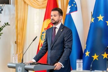 Milatović: Postupak Šešelja je gadost političkog marginalca