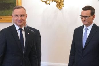 Duda dao mandat Moravjeckom da sastavi vladu Poljske Duda dao mandat Moravjeckom da sastavi vladu Poljske