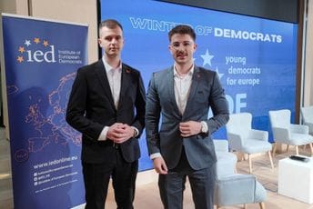 Predstavnici Pokreta Evropa sad učestvovali na samitu omladine Evropske demokratske partije u Parizu Predstavnici Pokreta Evropa sad učestvovali na samitu omladine Evropske demokratske partije u Parizu