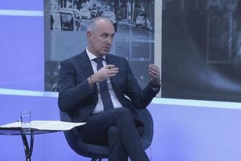 Đeka: Oko 500 Roma nema nijedan dokument u Crnoj Gori Đeka: Oko 500 Roma nema nijedan dokument u Crnoj Gori