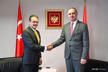 Đeljošaj - Kalkavan: Pozicioniramo Crnu Goru kao najbolju investicionu destinaciju Đeljošaj - Kalkavan: Pozicioniramo Crnu Goru kao najbolju investicionu destinaciju