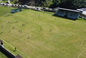 Mečevi pod reflektorima uskoro i na još jednom crnogorskom stadionu Mečevi pod reflektorima uskoro i na još jednom crnogorskom stadionu