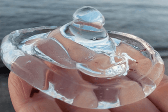 Neobična pojava na plažama oko hrvatskog gradića Neobična pojava na plažama oko hrvatskog gradića